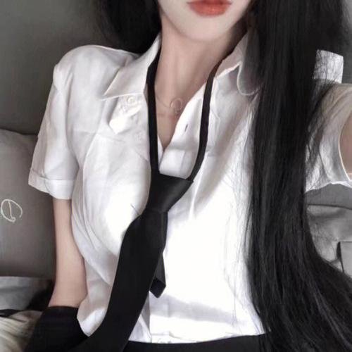 怪诞夏日